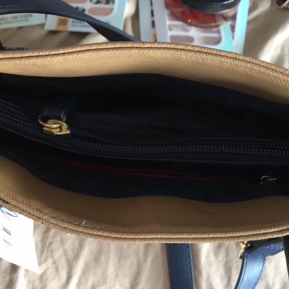 New Tommy Hifiger Camel & Navy Triple Entry Satchel Crossbody Bag - Picture 4 of 4